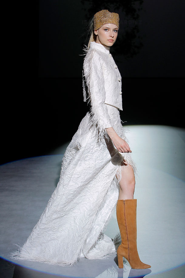 ilovebrides.pt Isabel Zapardiez Coleção 2020 Vestidos de Noiva